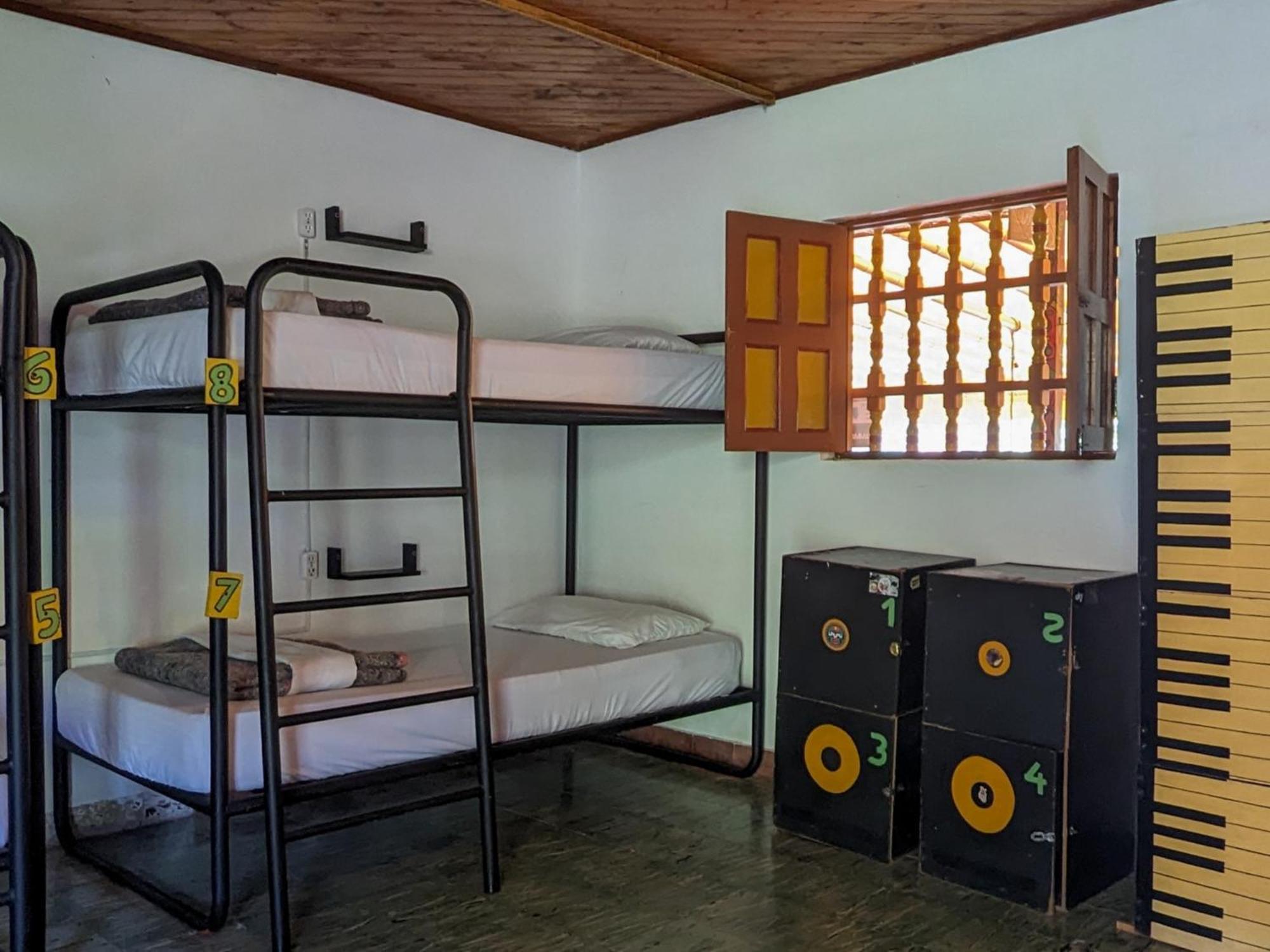Casa Kayam Art Hostel Coliving Coworking Guatapé Стая снимка