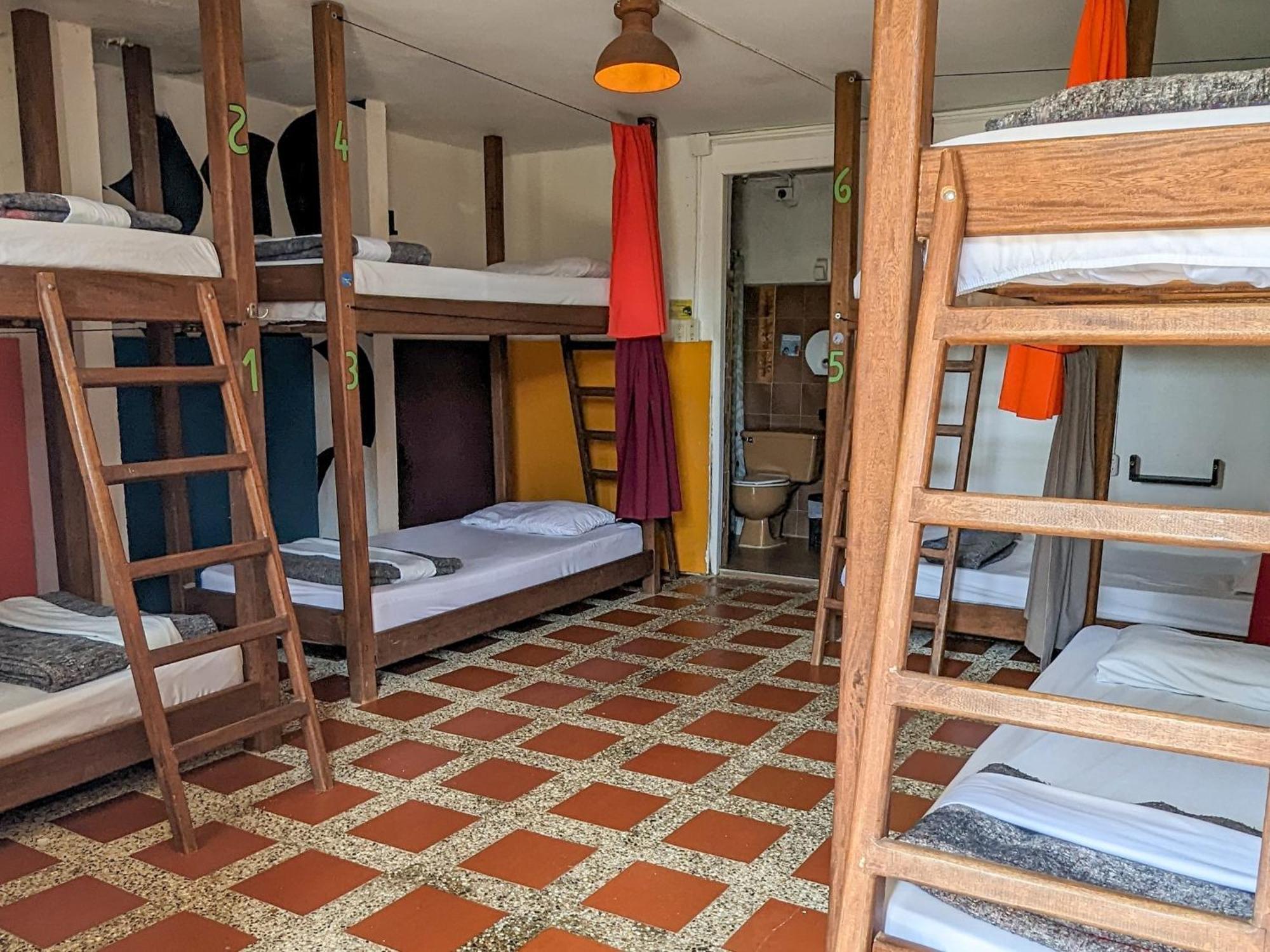 Casa Kayam Art Hostel Coliving Coworking Guatapé Стая снимка